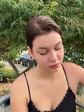 CassieGil – webcam model profile photo Image 10