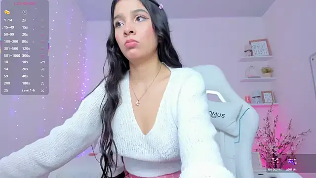 SophieBlaake – webcam model profile photo Image 16