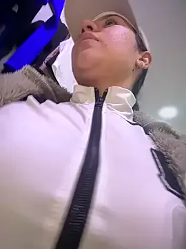 TattooGirlAlia – webcam model profile photo Image 11