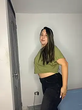 RobinTheSiren – webcam model profile photo Image 3