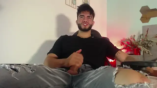 BellaDavies – webcam model profile photo Image 12