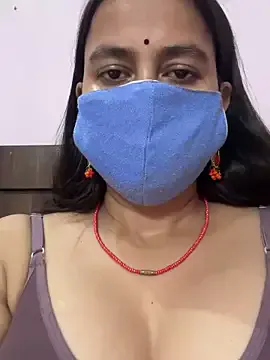 JadeMartinelli – webcam model profile photo Image 6