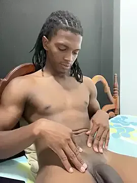 Noya – webcam model profile photo Image 18