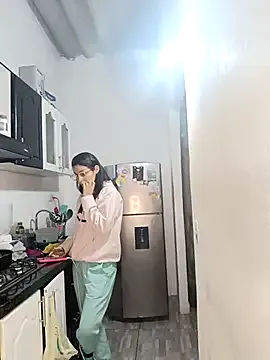 SkyLumen – webcam model profile photo Image 10