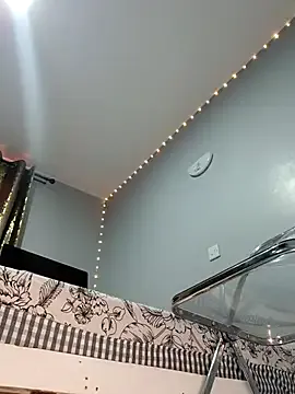 CassieGil – webcam model profile photo Image 14