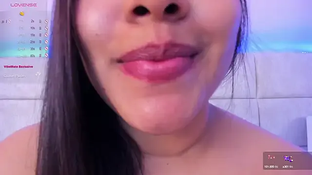 Nova_202 – webcam model profile photo Image 12