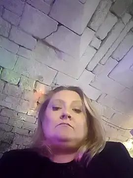 DarkDea – webcam model profile photo Image 15