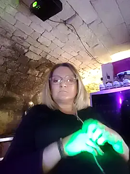 DarkDea – webcam model profile photo Image 17