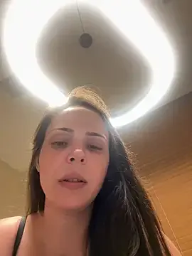 NinaFontana – webcam model profile photo Image 15