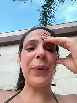 NinaFontana – webcam model profile photo Image 17