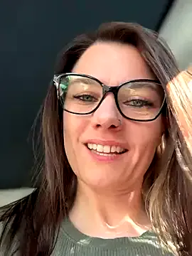 KarolRusso – webcam model profile photo Image 6