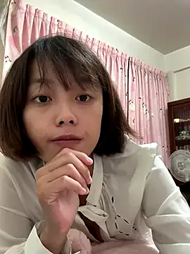 GreciaMorgan – webcam model profile photo Image 6