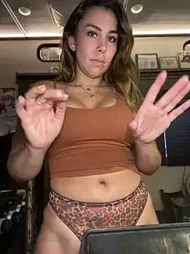 GreciaMorgan – webcam model profile photo Image 3