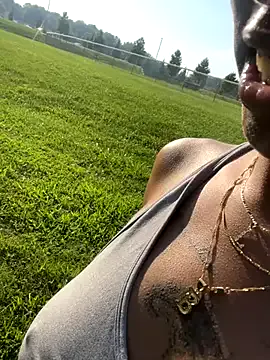 SmutMuffin – webcam model profile photo Image 4