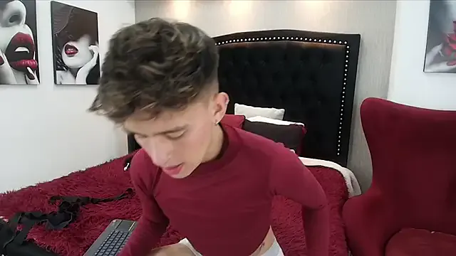 CassieGil – webcam model profile photo Image 7