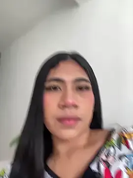 bathory_vamps – webcam model profile photo Image 12