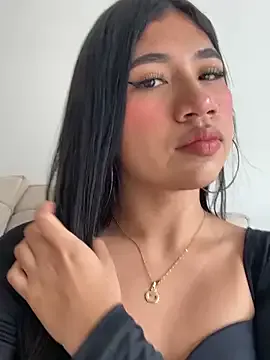 bathory_vamps – webcam model profile photo Image 16