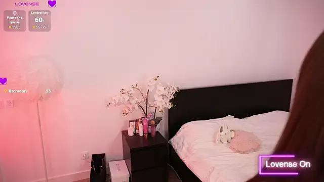 JadeRusell – webcam model profile photo Image 18