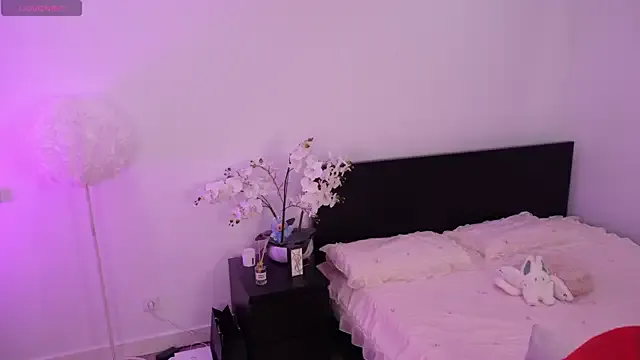 JadeRusell – webcam model profile photo Image 5