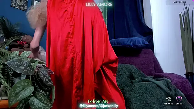 AmelieWilliams – webcam model profile photo Image 10