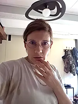 GreciaMorgan – webcam model profile photo Image 11