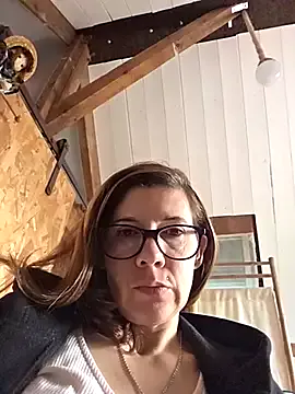 GreciaMorgan – webcam model profile photo Image 2