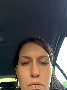 Hotel__California – webcam model profile photo Image 9