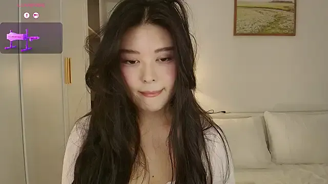 GoodGlamorGirl – webcam model profile photo Image 18