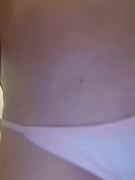 NoaMarin – webcam model profile photo Image 4