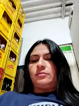 IrisWain – webcam model profile photo Image 11