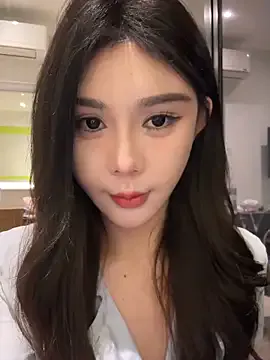 Kimi_Ass – webcam model profile photo Image 3