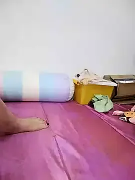 Adivaaa – webcam model profile photo Image 17