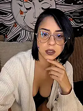 CheerryX – webcam model profile photo Image 19