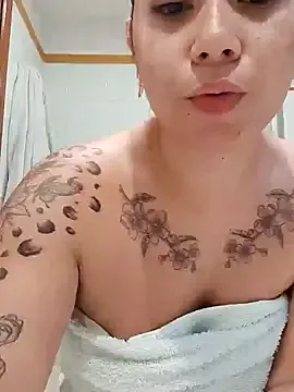 alanna_Micheles – webcam model profile photo Image 13