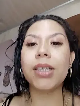 alanna_Micheles – webcam model profile photo Image 7