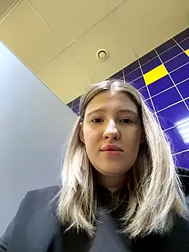 GabrielaLuviani – webcam model profile photo Image 5