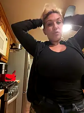 Im_Valentina – webcam model profile photo Image 8