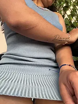 NatallieLynn – webcam model profile photo Image 12