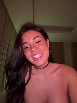 GreciaMorgan – webcam model profile photo Image 10