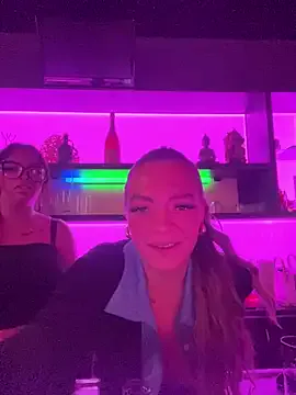 LunaKrismas – webcam model profile photo Image 5