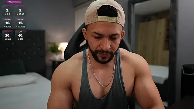 AmyBelmontt – webcam model profile photo Image 16