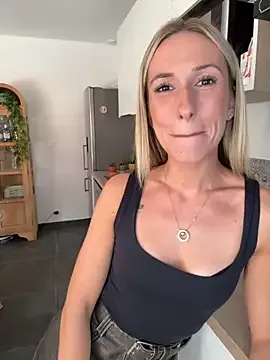 Donovan_Desmond – webcam model profile photo Image 10