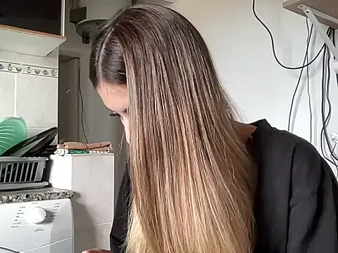 NiaPineda – webcam model profile photo Image 17