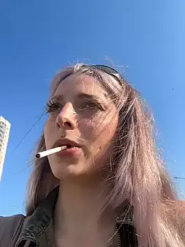 DarkDea – webcam model profile photo Image 10