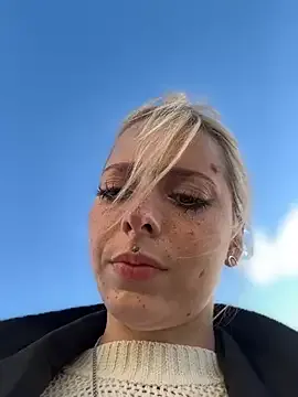 DarkDea – webcam model profile photo Image 14