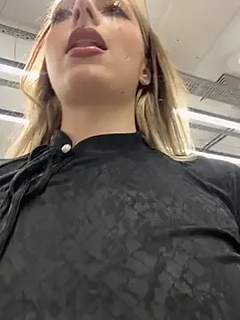 DarkDea – webcam model profile photo Image 19