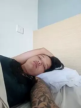 SkyLumen – webcam model profile photo Image 5