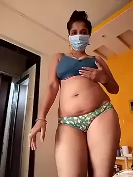 IrisWain – webcam model profile photo Image 16