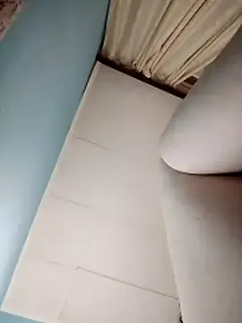 SkyLumen – webcam model profile photo Image 7