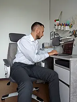 CharlotteCottin – webcam model profile photo Image 13